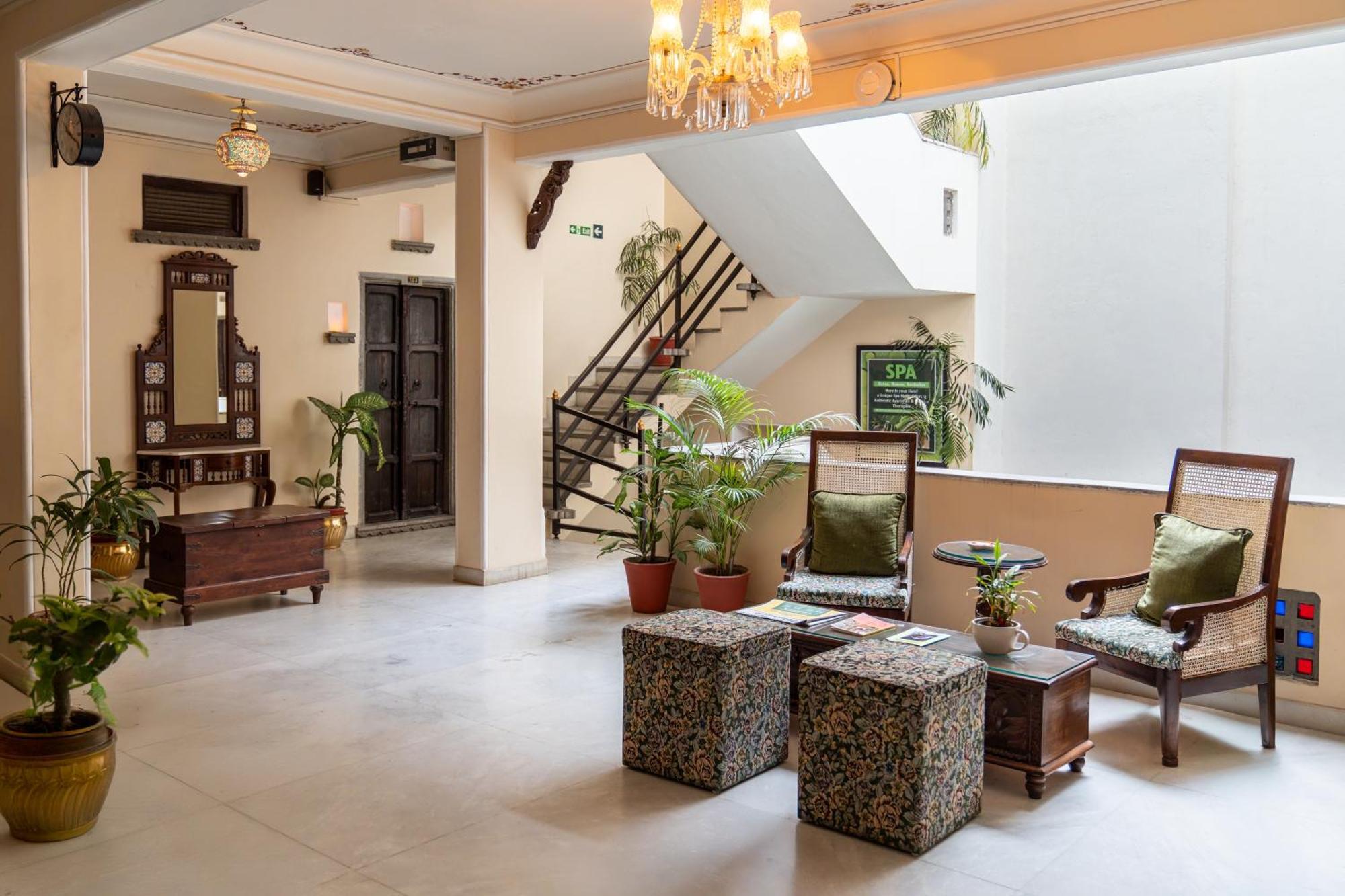 Udaigarh - Udaipur Hotel Exterior photo