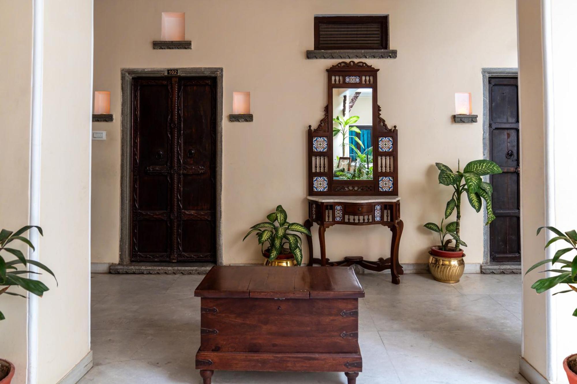 Udaigarh - Udaipur Hotel Exterior photo